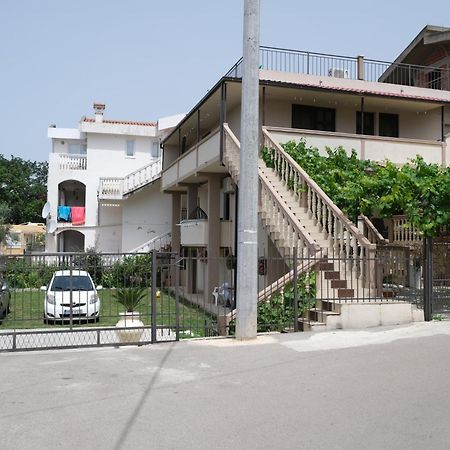 Apartmani Janosevic Sutomore Exteriör bild