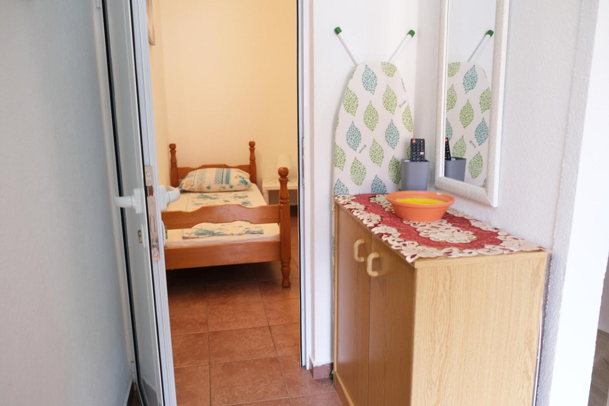 Apartmani Janosevic Sutomore Rum bild
