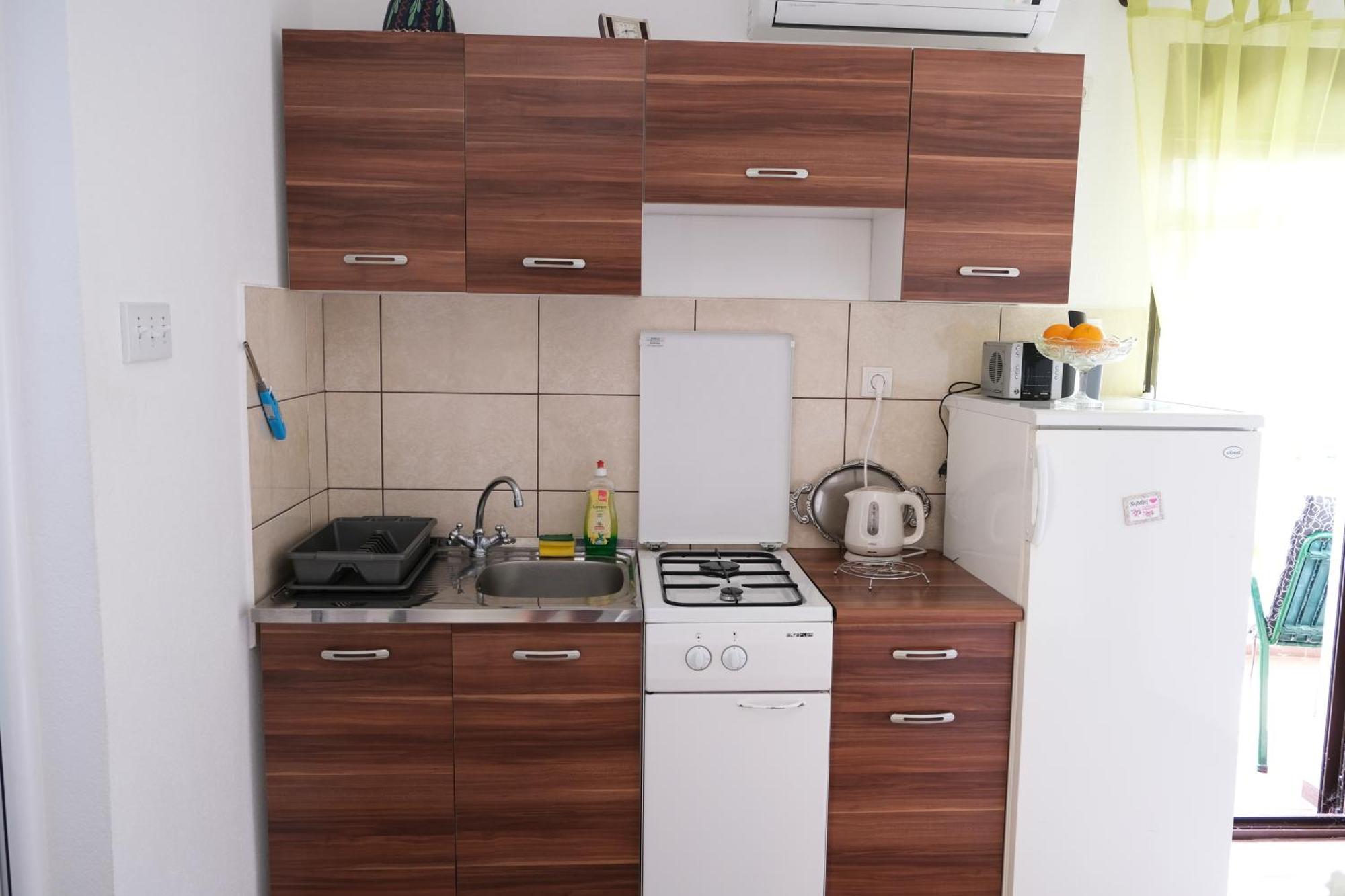 Apartmani Janosevic Sutomore Rum bild