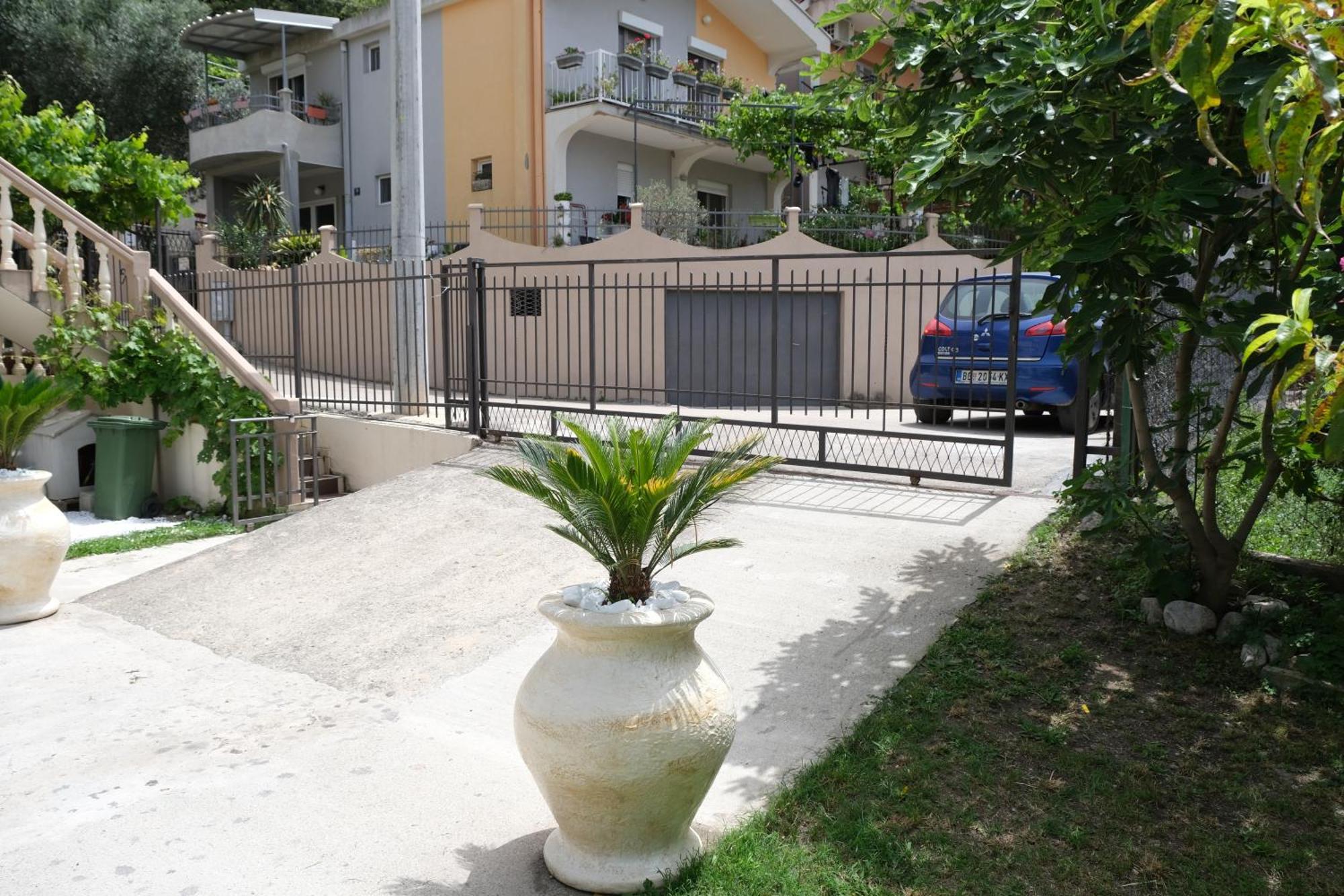Apartmani Janosevic Sutomore Exteriör bild