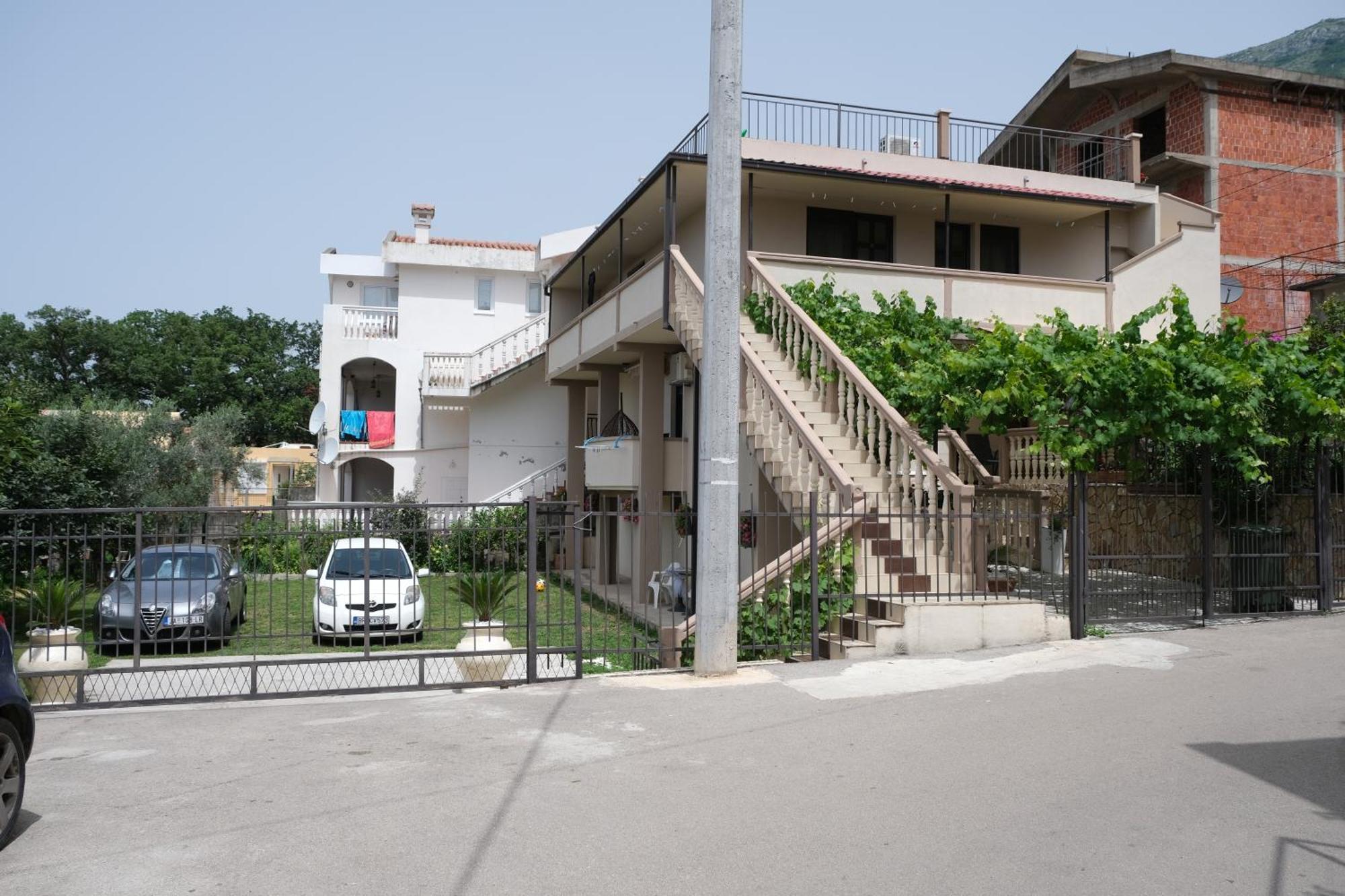 Apartmani Janosevic Sutomore Exteriör bild